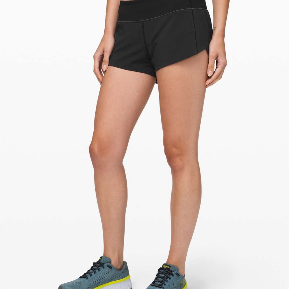 Lululemon 2.5 inch shorts